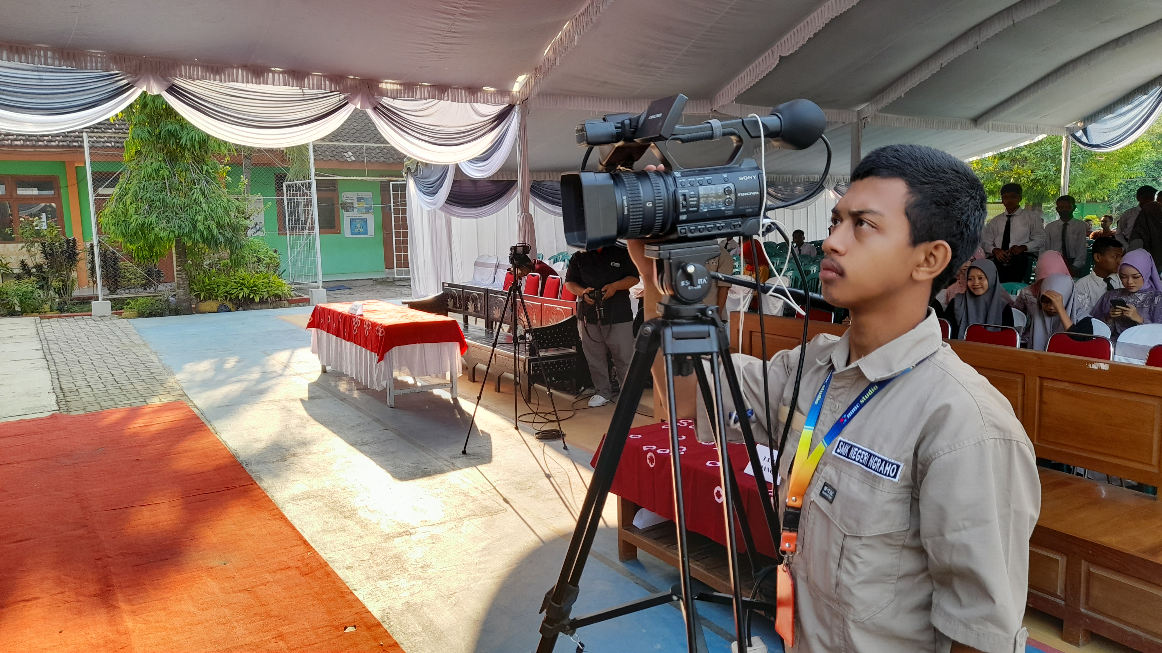Gambar 1