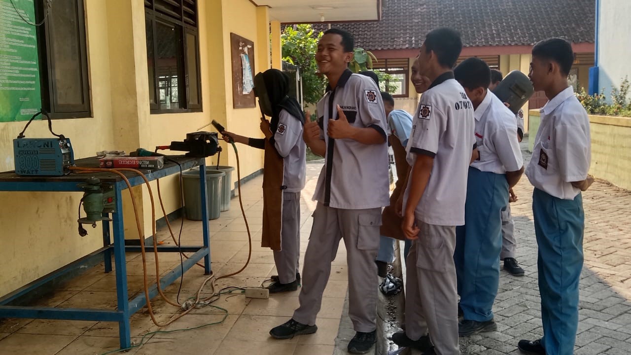 Gambar 1