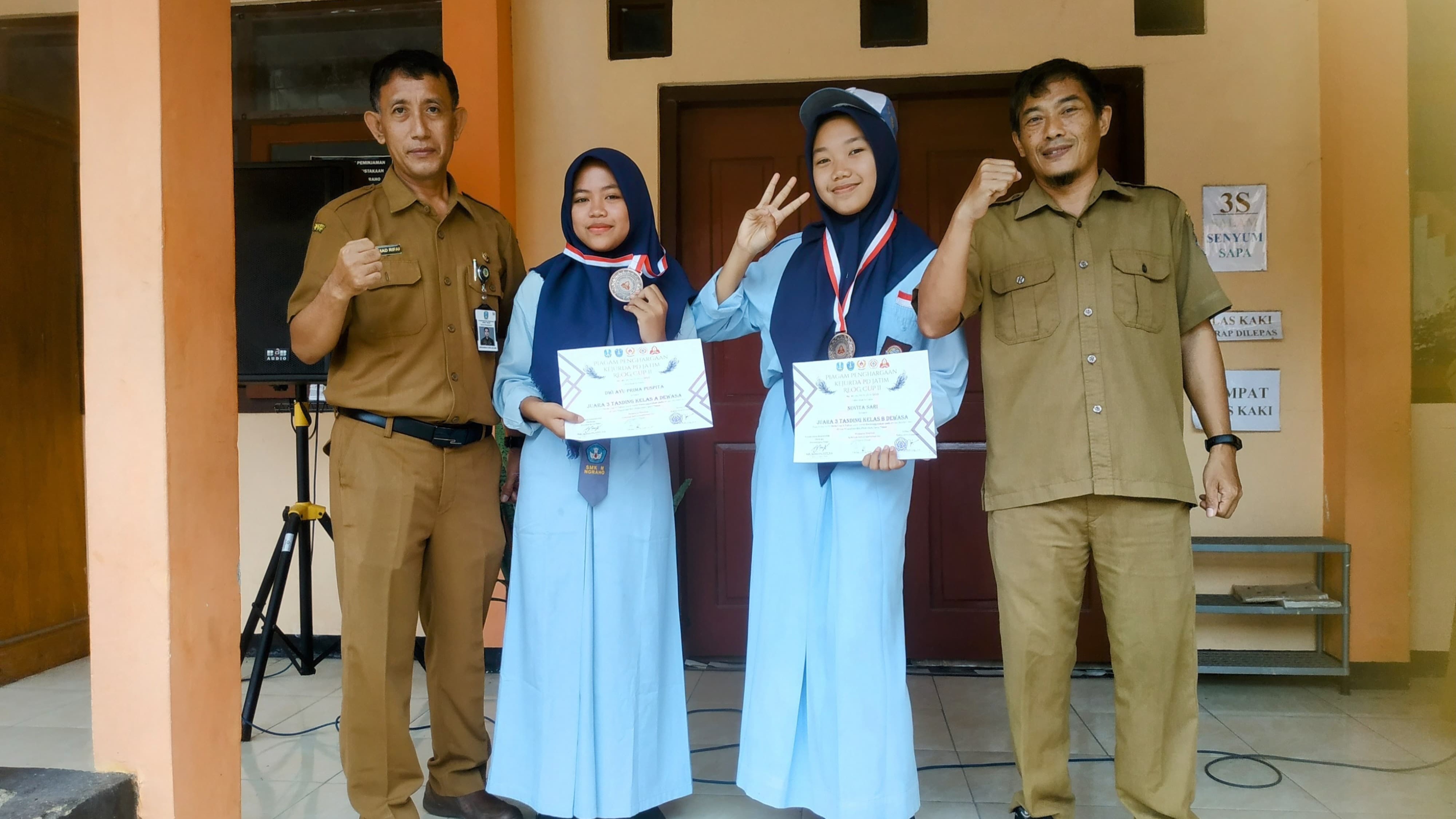 Gambar 1